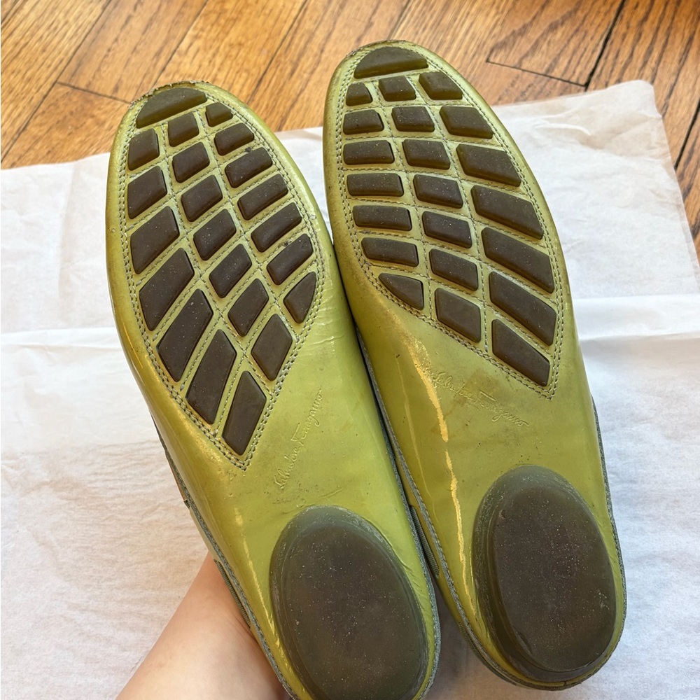 FERRAGAMO green loafer mules - Picture 4 of 6